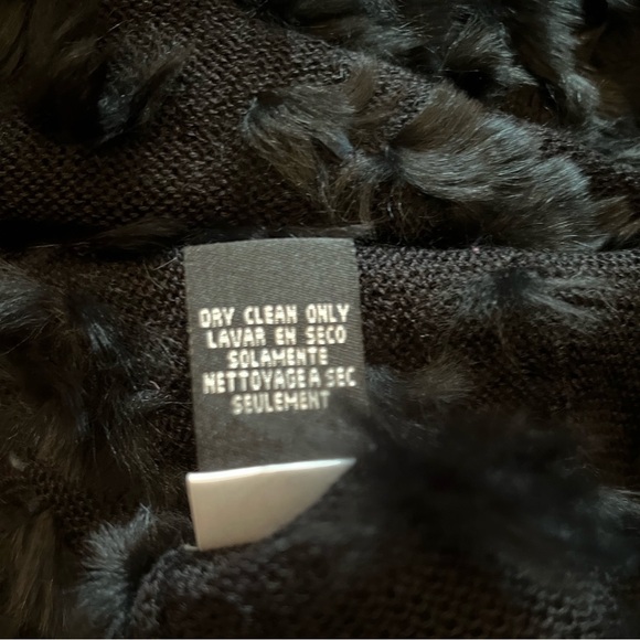 BCBG Rabbit Fur Off-Shoulder Top Black NWT - Picture 8 of 10